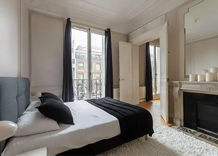 Eiffel View - Chic 1br - Palais Des Congres