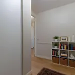 アパート Cosy 1br - Sleeps 5 - Arc De Triomphe パリ